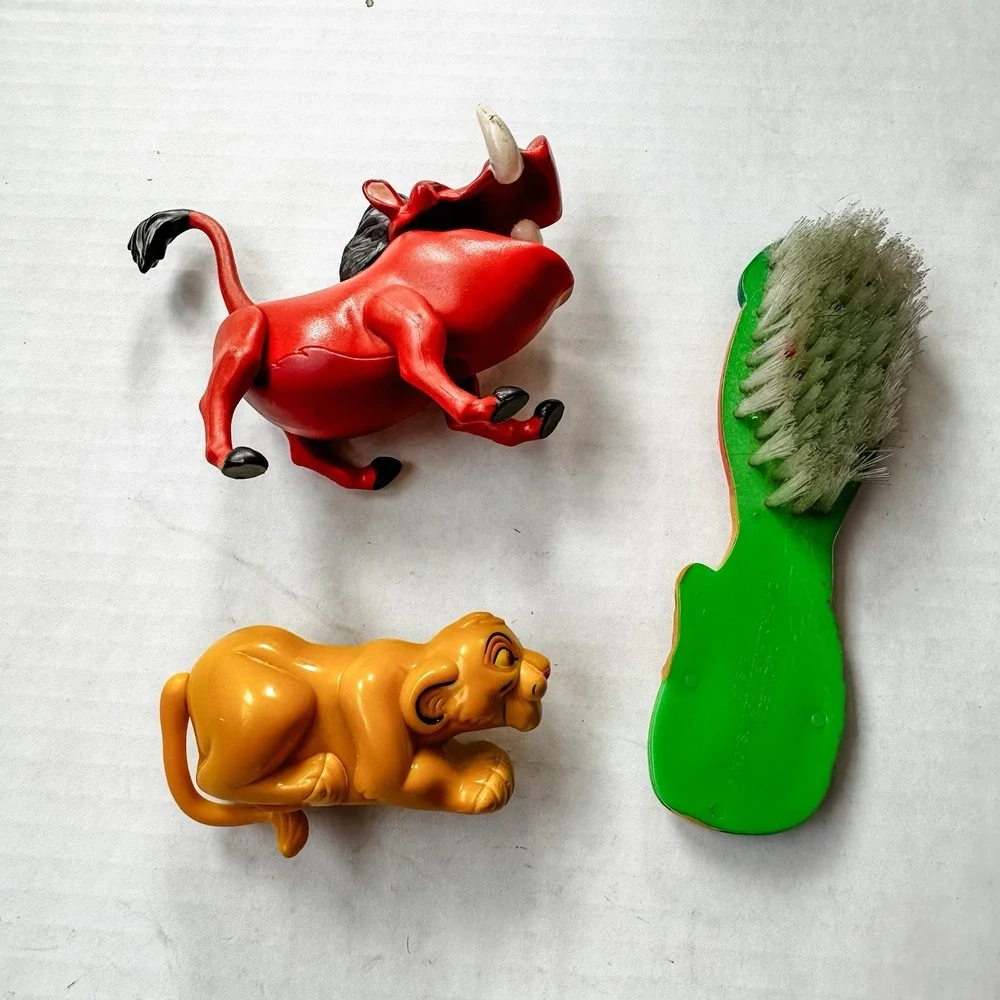 Vintage The Lion‎ King Toys & Hair Brush